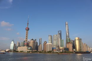  几点有从厦门到上海的航班？