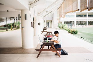  北京新天地商场的具**置是在哪里？